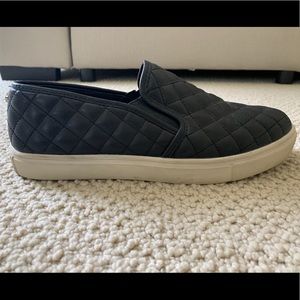 Steve Madden slip-on shoe